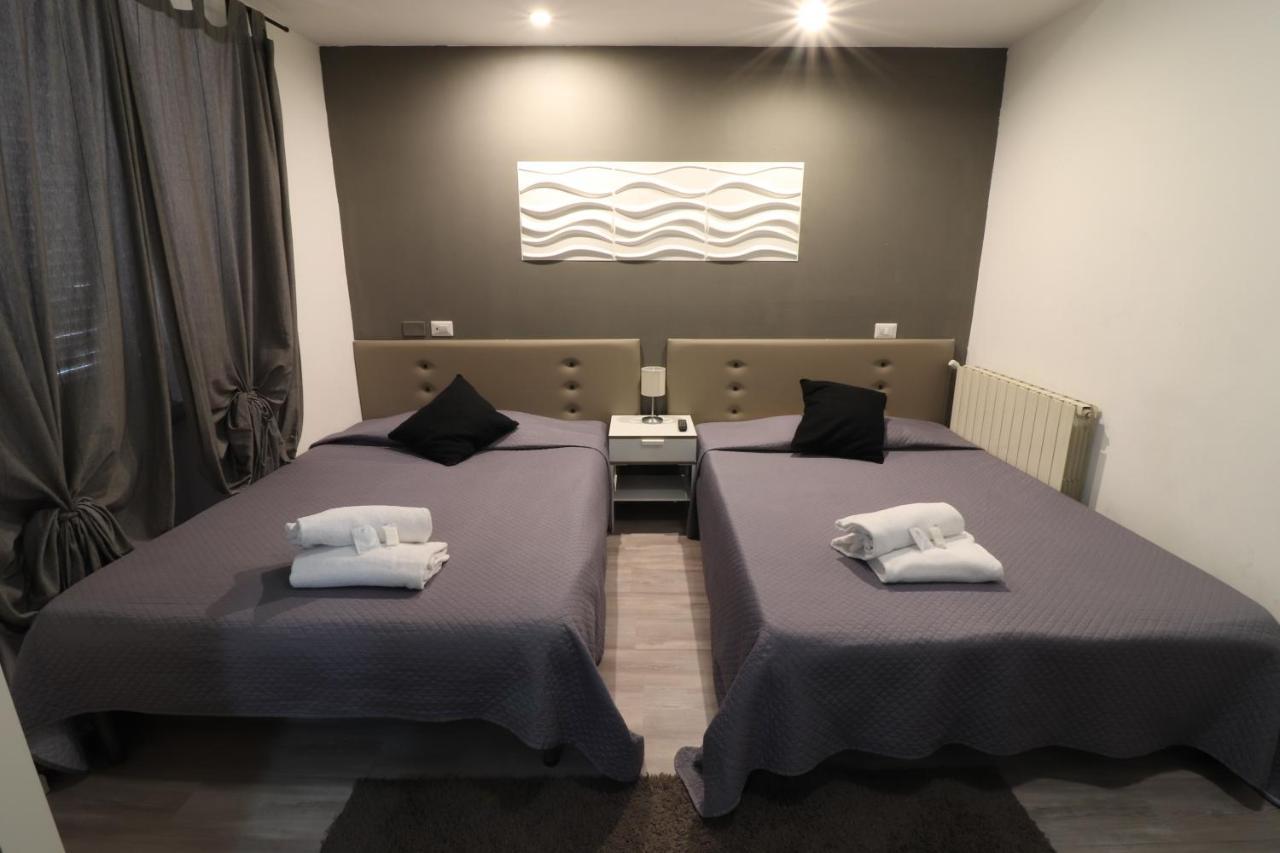 Guest House Minas Milan Exterior photo