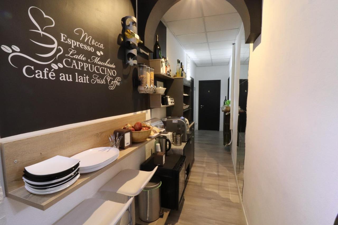 Guest House Minas Milan Exterior photo